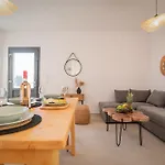 Stone Waves αpartments & Agios Arsenios