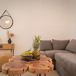 Stone Waves αpartments *