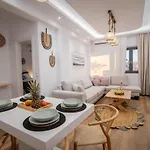 Stone Waves αpartments
