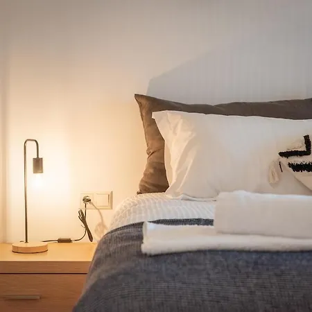 Stone Waves αpartments & Apartman Agios Arsenios